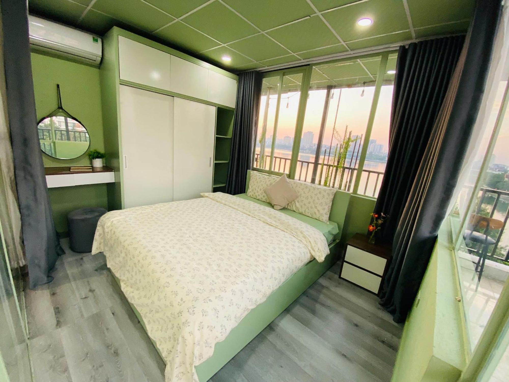 Luxe Paradise Residence 76 To Ngoc Van Hanoi Exterior photo